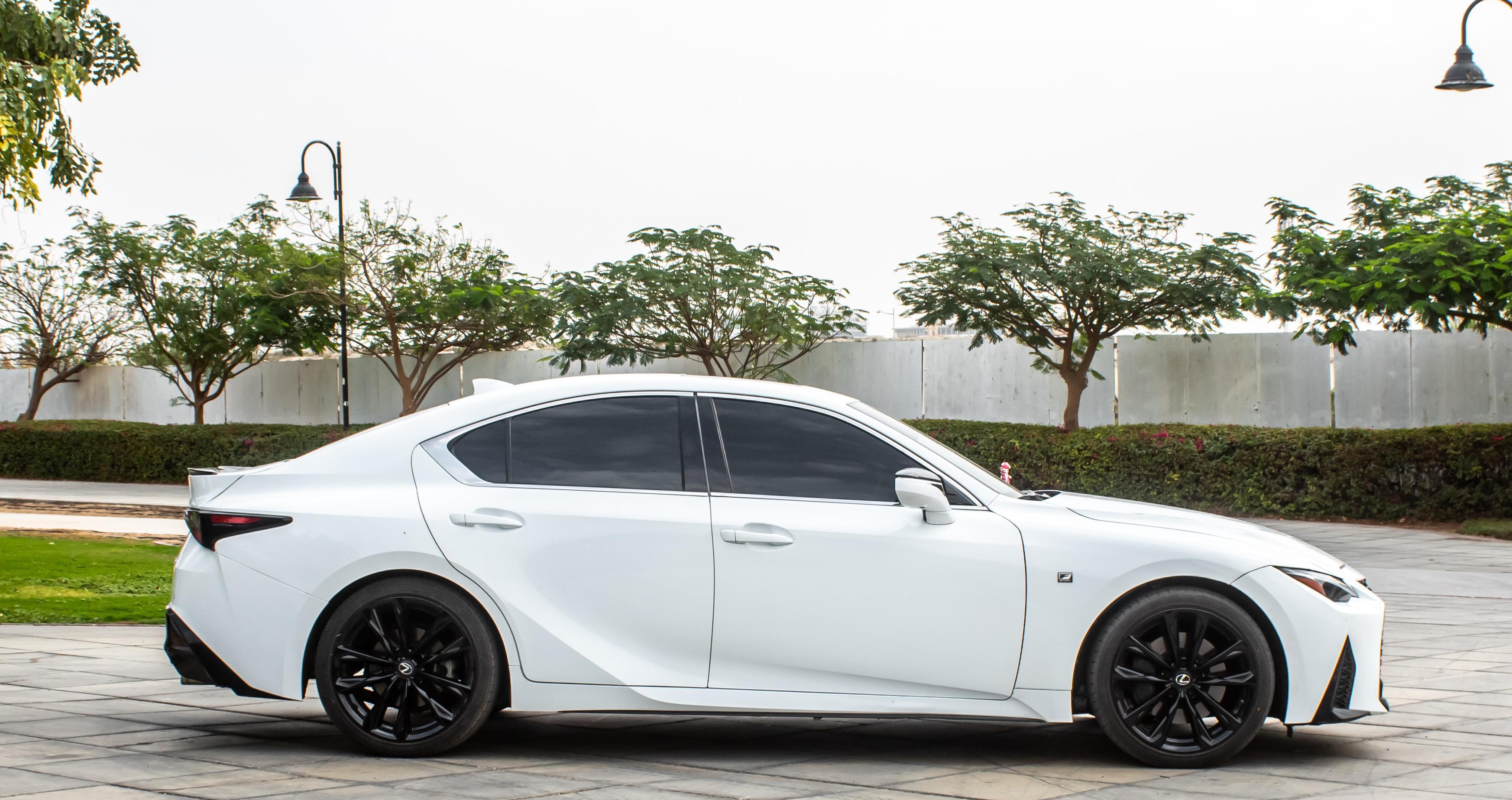 Lexus IS 350 – view 1